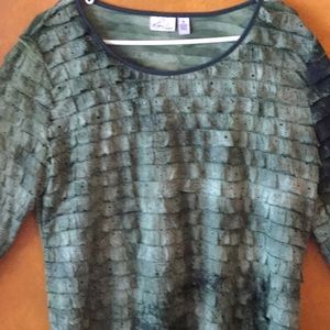 Kim Rogers Green Shaded Ruffled Top.  Size XL